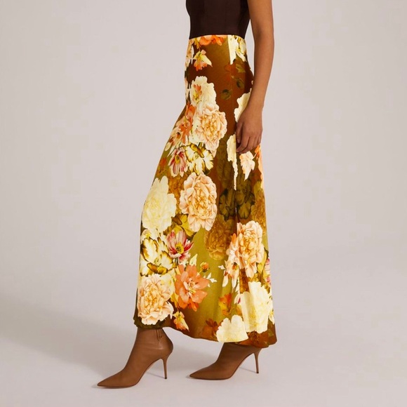 Favorite Daughter Gwen Floral Print Maxi Skirt in Sienna Brown/Gold/Cream - Picture 2 of 7